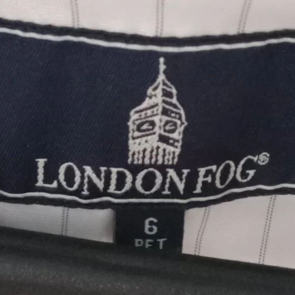 Ladies cream coloured lined London Fog like new size 6P, soft suede-like feel - Picture 3 of 3